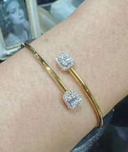 โหลดรูปภาพลงในเครื่องมือใช้ดูของ Gallery Diamond bracelet
