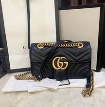 โหลดรูปภาพลงในเครื่องมือใช้ดูของ Gallery GG Marmont matelassé mini bag
